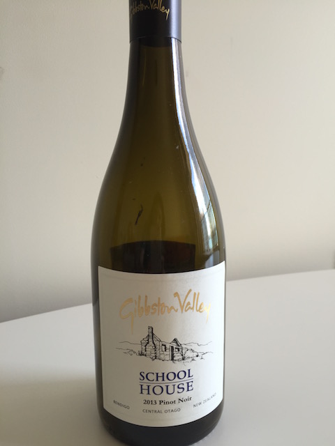 gybbston valley school house pinot noir