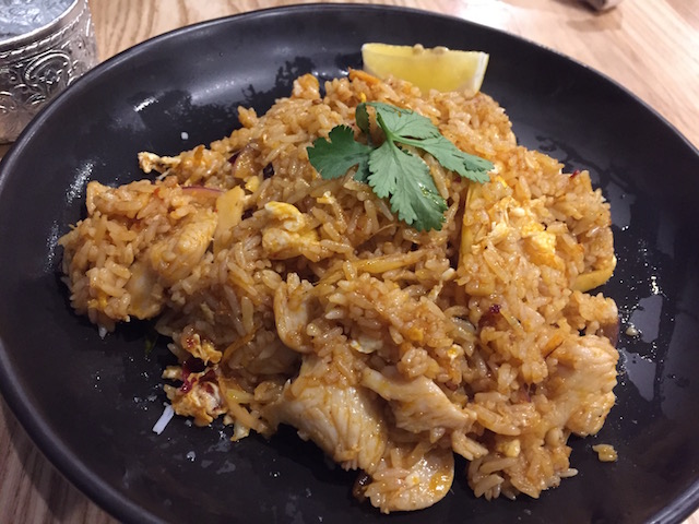 aroy thai 201705 tomyam fried rice