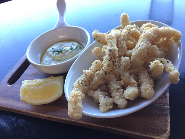 neighbourhood cafe kingsland calamari