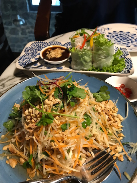 sen 201710 green papaya salad