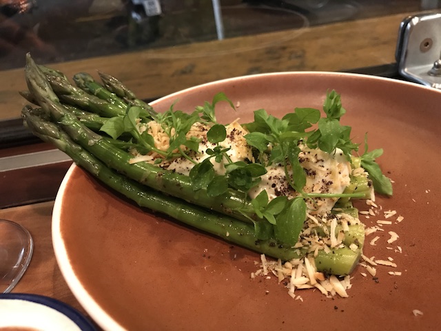 orphans kitchen 201711 asparagus