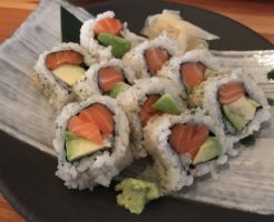 sake bar icco 201711 salmon avo rolls