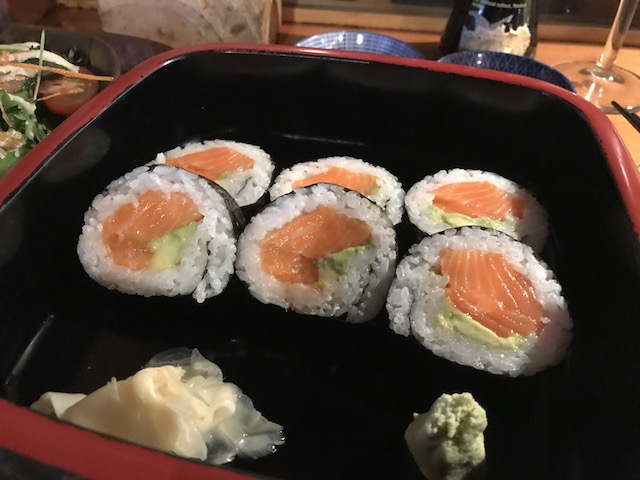 sake bar nippon 201802 salmon avo