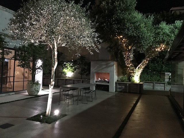 french cafe 201803 patio