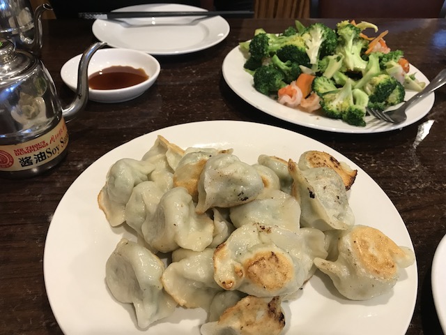 zhous dumplings 201803 fried dumplings2