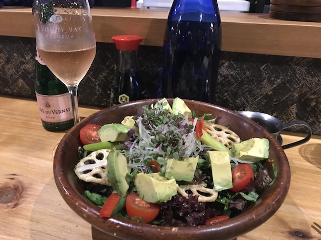 tokyo club 201804 wine & salad