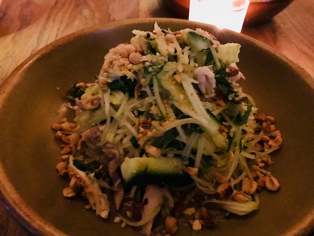 cafe hanoi 201804 green papaya salad