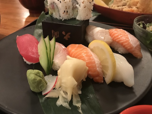 sharaku 201807 sushi lunch