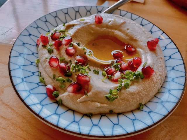 gemmayze st 201810 hummus