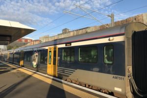 auckland train 201906 western train