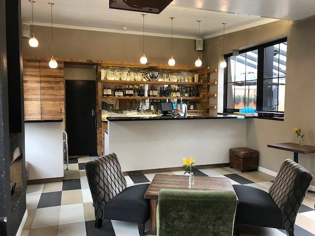 cafe twenty three 201904 interior