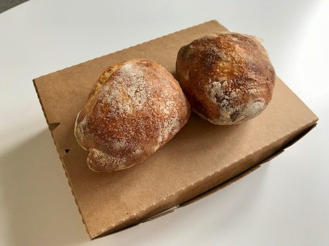 kazuya bread 201906 petit baguette