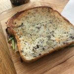 BLOC cafe 201907 chicken & cheese bread