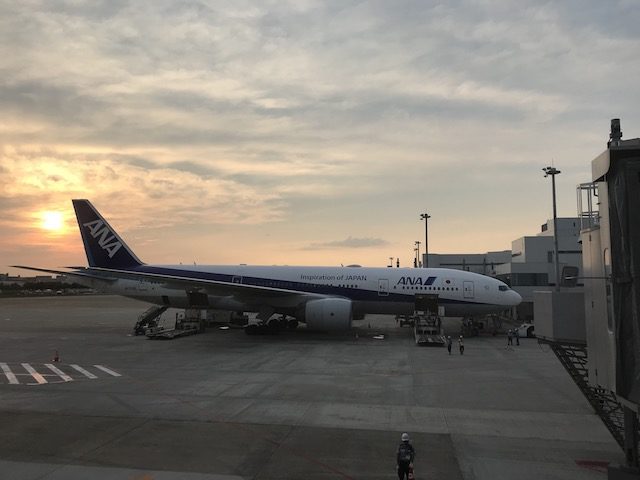 fukuoka airport 201906 sunset