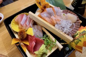 Japanese Lantern Street Bar 201910 sashimi