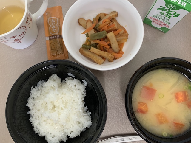 hospital meals 0314B