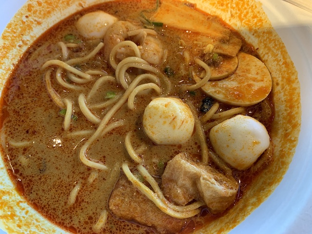 selera westfield 202002 seafood laksa fishbolls