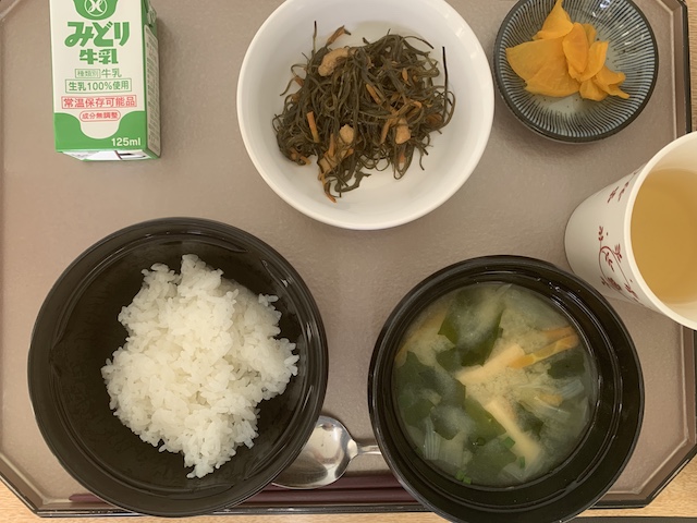 hospital meals 0318B