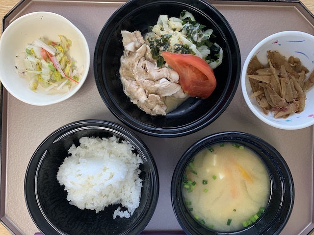 hospital meals 0326D