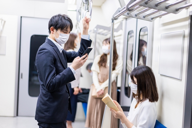 face masks in a train 202211